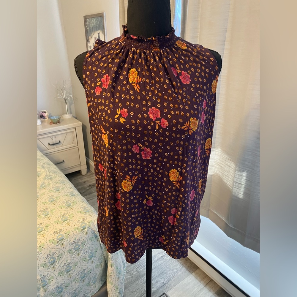 LOFT rich maroon floral sleeveless top
